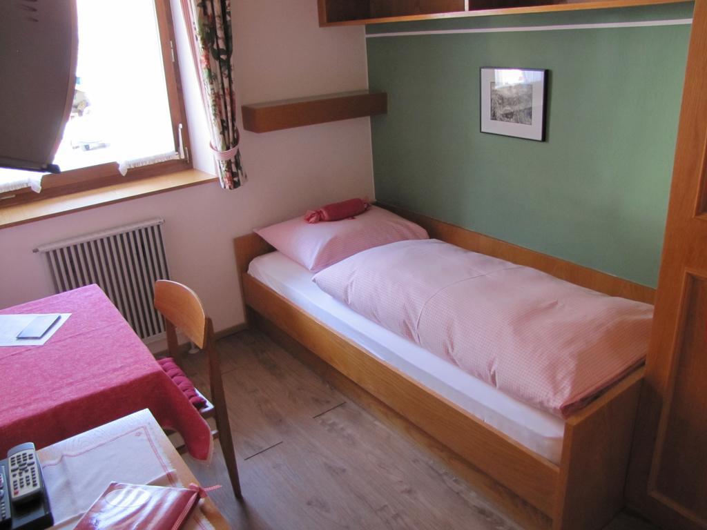 Haus Am Muehlbach Hotel Weissensee Room photo